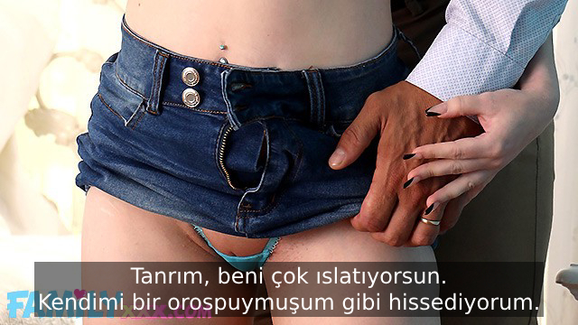 Orospu Gibi Hisseden Sürtük Üvey Babasını Azdırıp Emellerine Alet Etti